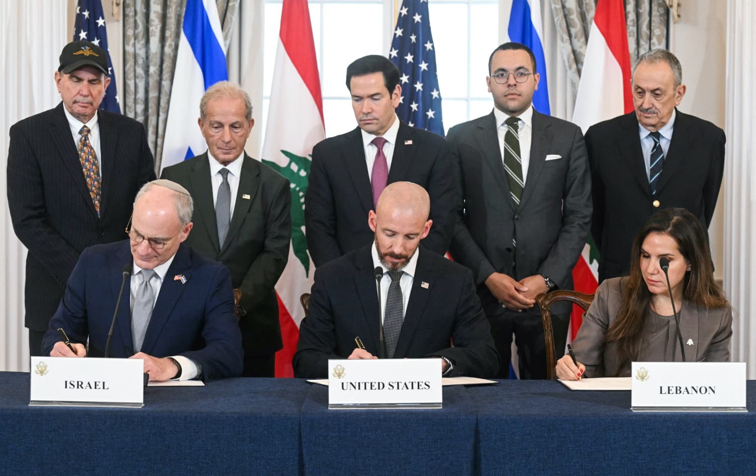 الأمين العام لحزب الله يدعو الدولة اللبنانية إلى التراجع عن اتفاقها مع إسرائيل
