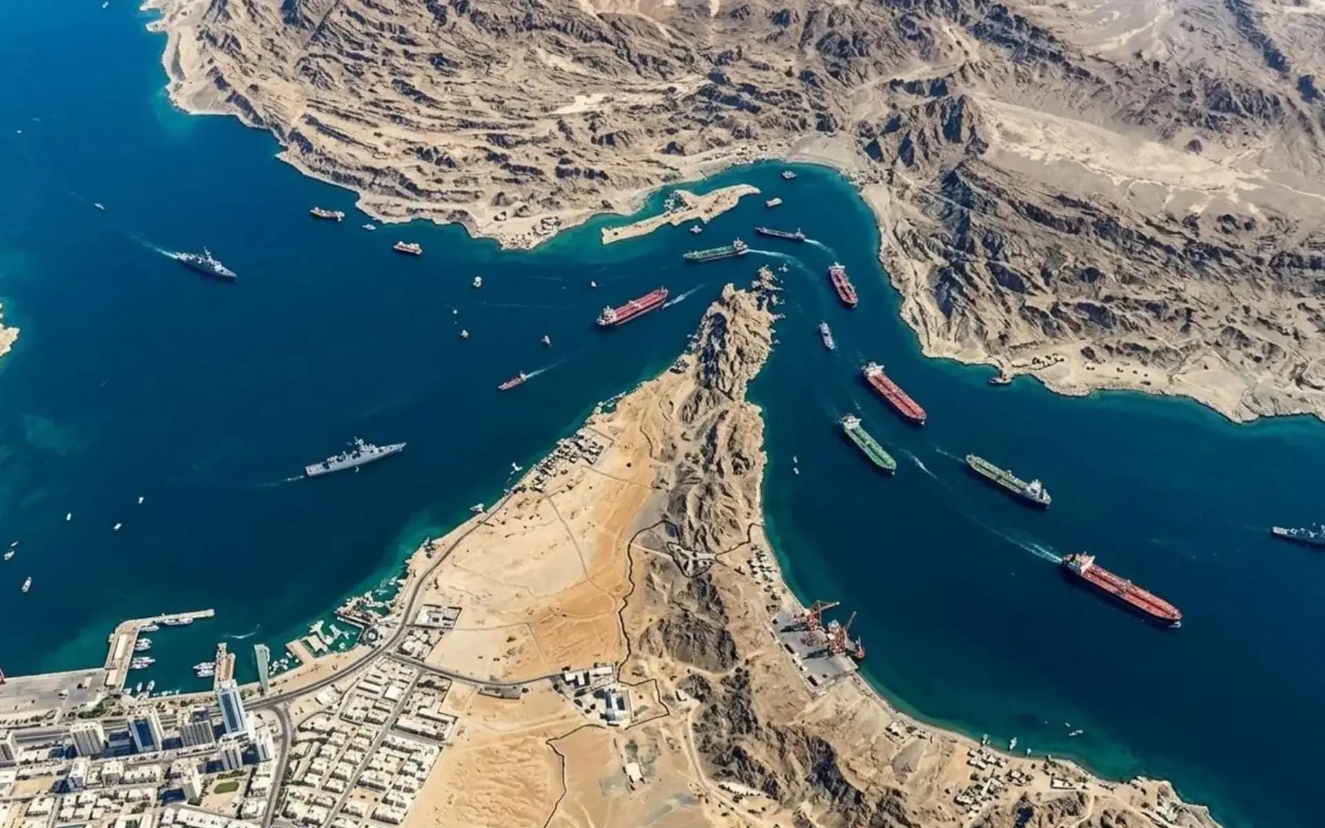 من البحر إلى البر.. دائرة الحصار ومستقبل الحرب الإيرانية الأميركية
