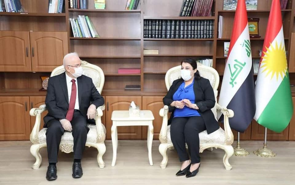 بێگەرد تاڵەبانی، وەزیری کشتوکاڵ و کەریم سلێمان، بریکاری وەزر