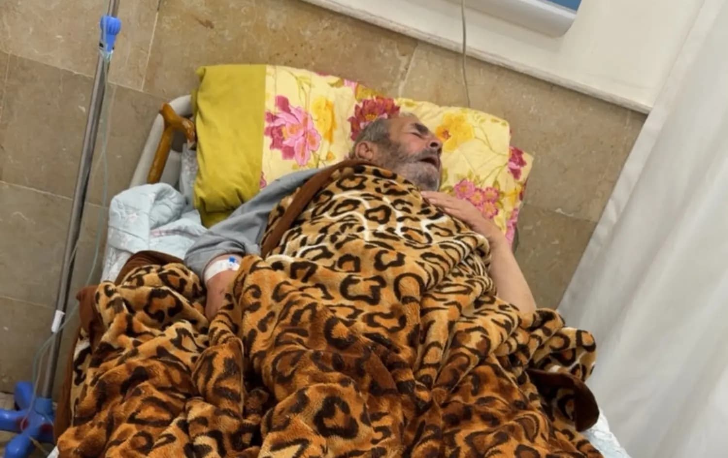 تدهور الحالة الصحية لوالد هلكوت عزيز