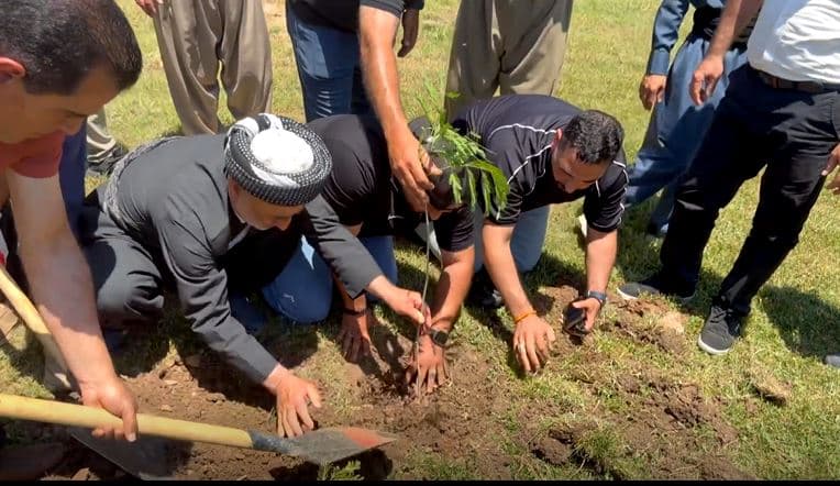الناشط حيدر الأكرع: قررت أن أهدي 5000 شتلة إلى حلبجة احتراماً لأرواح شهدائها