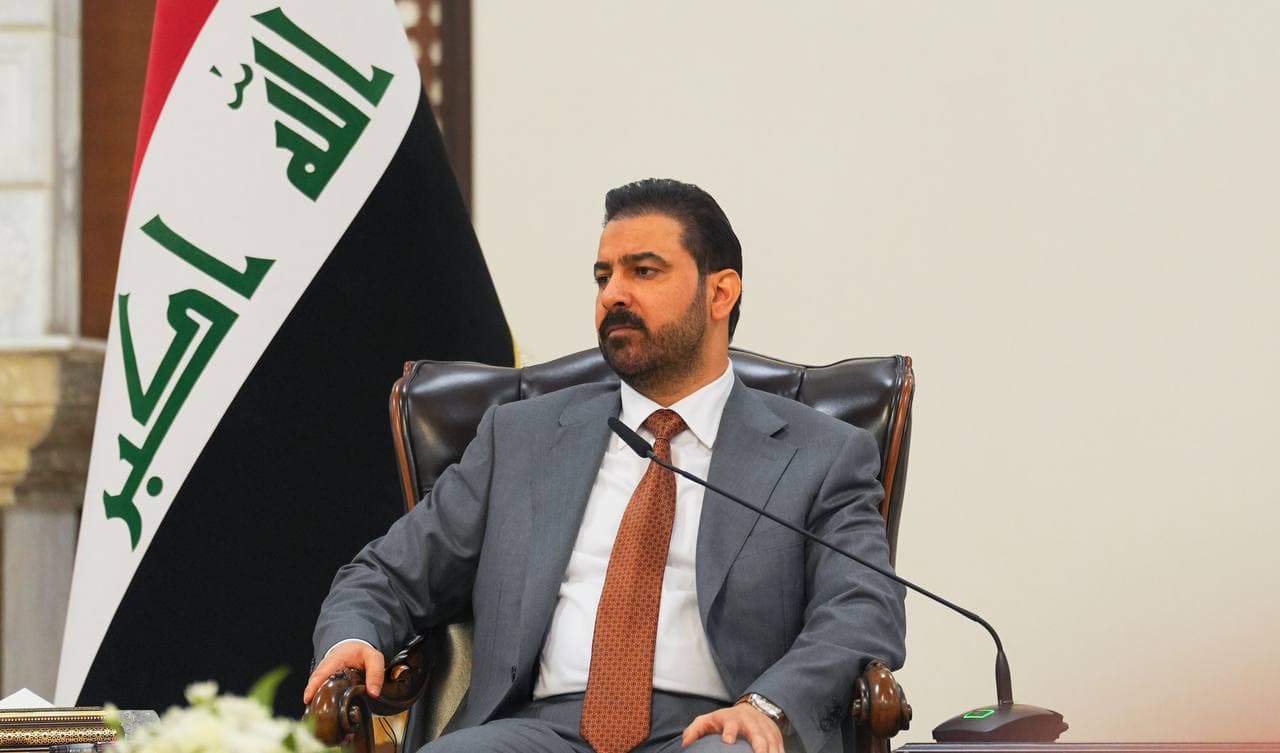 الزيدي يدعو للإبلاغ عن الأموال المتحصلة من الفساد ويقر مكافآت للمخبرين