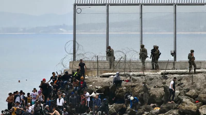 بسبب أزمة سبتة.. فنلندا والدنمارك تؤيدان استبعاد إسبانيا من منطقة شنغن