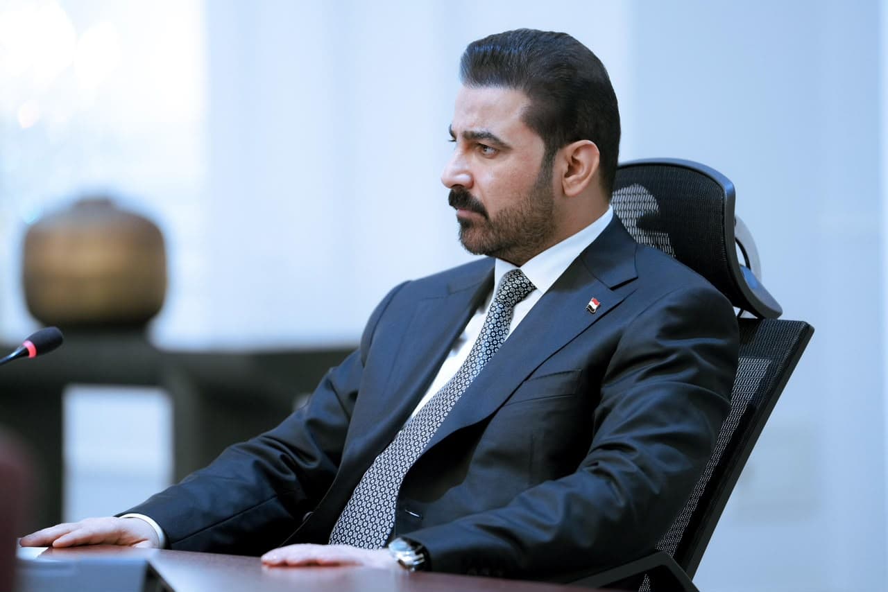 الزيدي يوجّه بمنع أي تهديد ينطلق من الأراضي العراقية تجاه دول الجوار