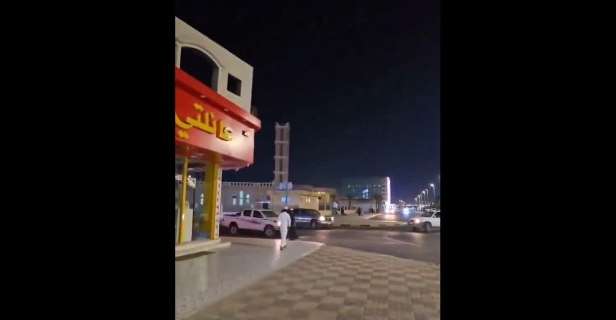 السعودية تعلن زوال الخطر بعد تحذير من هجوم جوي استهدف الرياض