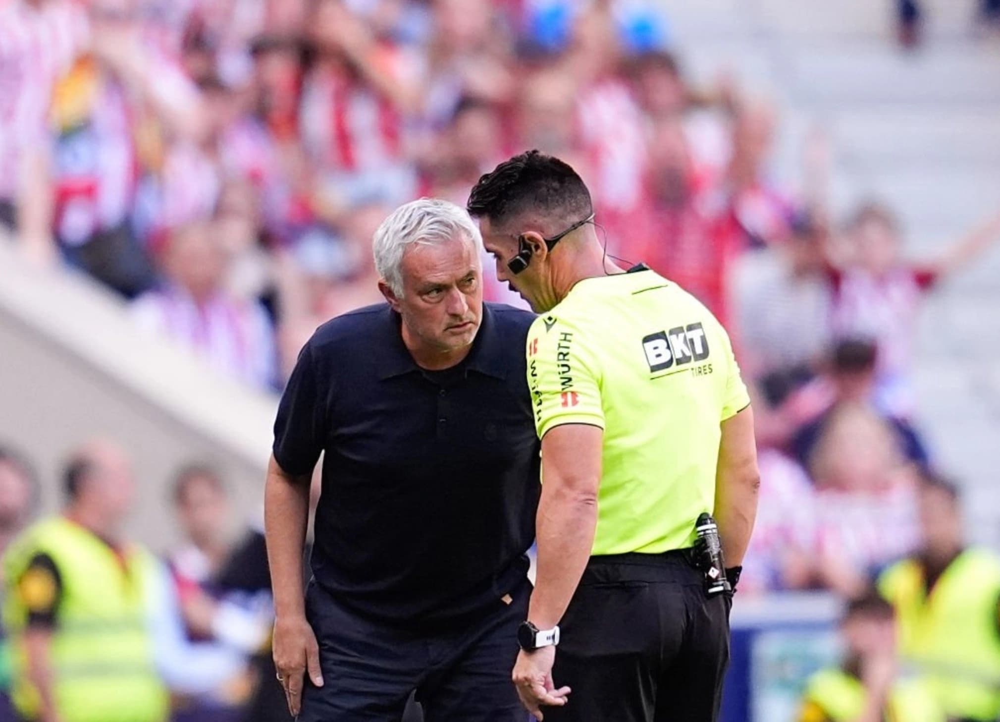 حكم ديربي مدريد يواجه عقوبة