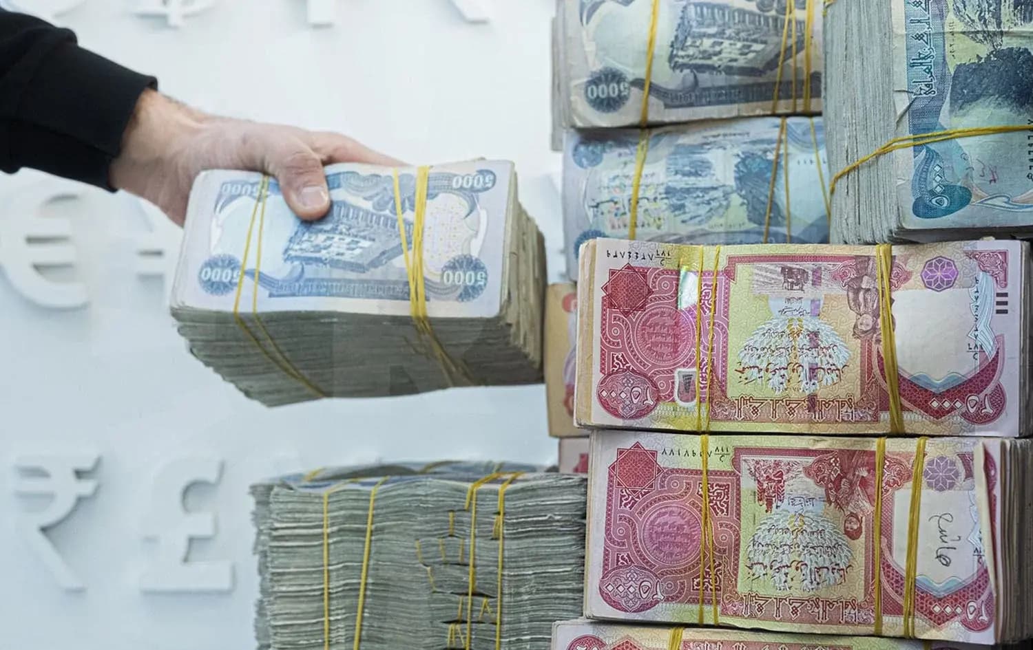 رئيس اللجنة المالية بالبرلمان العراقي لرووداو: الرواتب مؤمنة ولا عقبات أمام صرفها