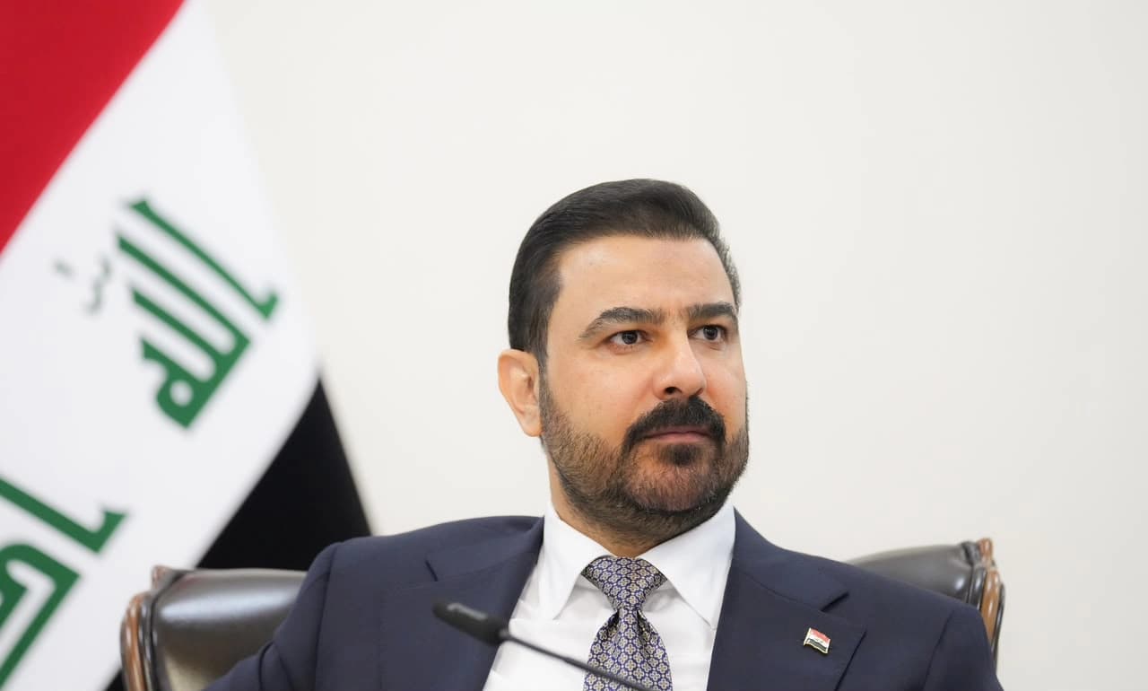 الزيدي: 3 فصائل سلمت سلاحها والعراق سينتج 10 ملايين برميل نفط يومياً بحلول 2031