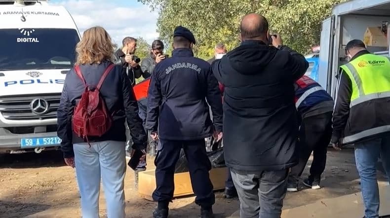 العثور على جثة الطفلة ميلا في نهر ماريتسا بأدرنة ولا يزال مصير أخيها هستيار مجهولاً