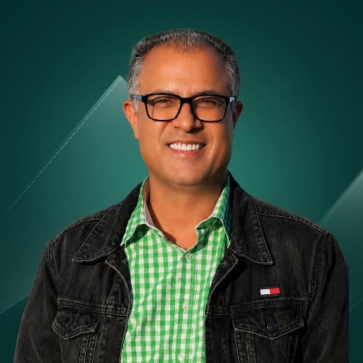 جانو شاكر