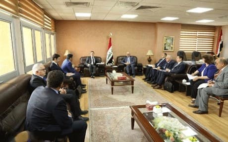 العراق يبحث مع تركيا عقد مؤتمر لإعادة الإعمار 