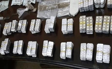 من بينهم نجل محافظ النجف..إلقاء القبض على عصابة تتاجر بالمخدرات في بغداد  - الصورة ارشيفية
