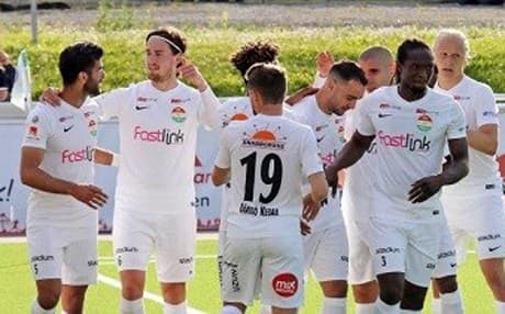 فريق دالكورد يواجه متصدر الدوري السويدي اليوم