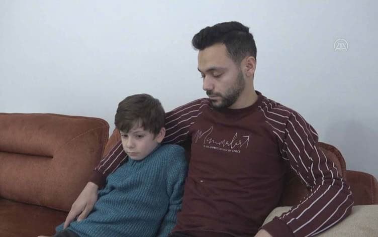 قصة عمّ وابن أخ بقيا لأكثر من 4 أيام تحت انقاض الزلزال بعنتاب.. ظنّها 13 يوماً