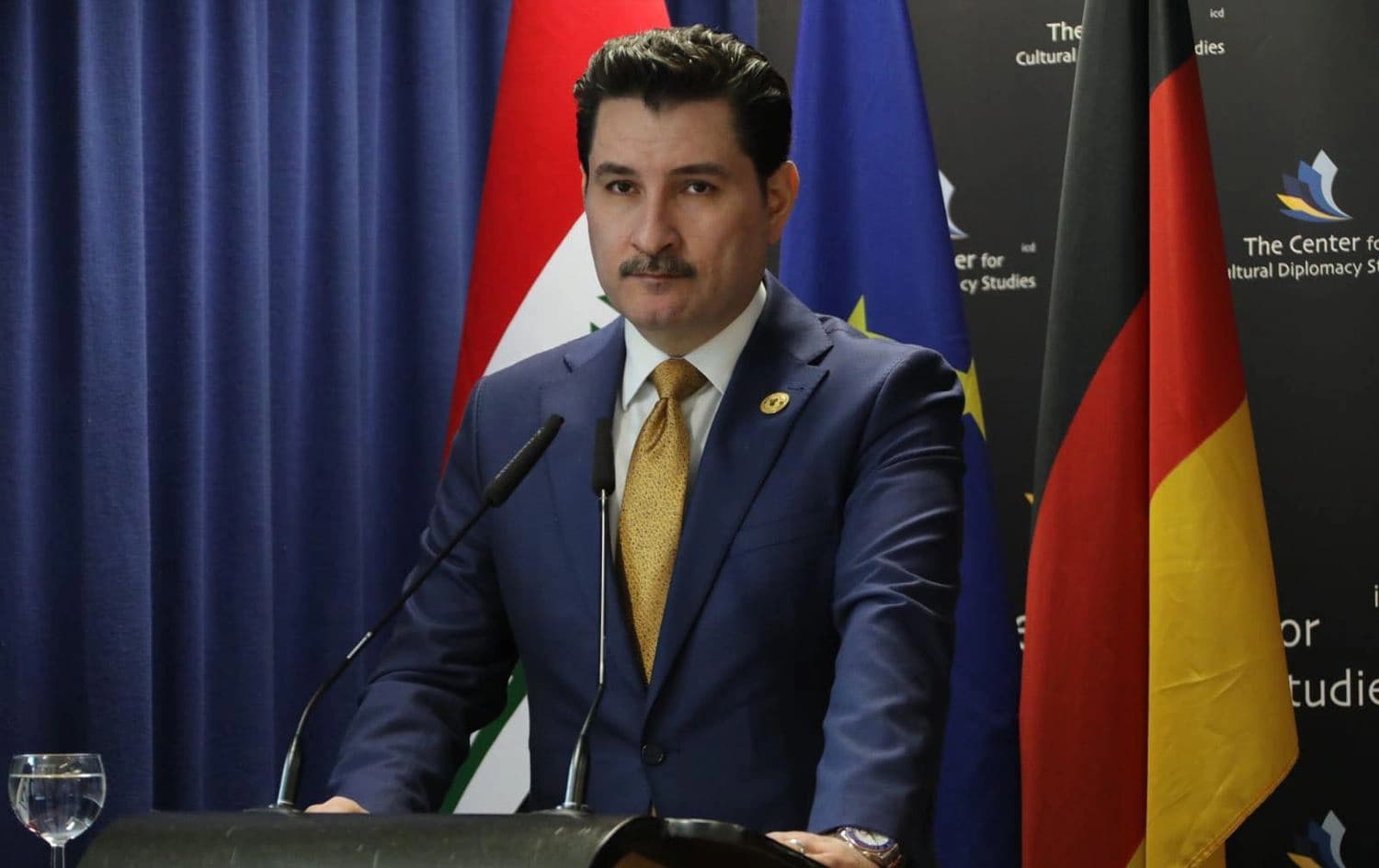 نائب رئيس مجلس النواب شاخوان عبد الله