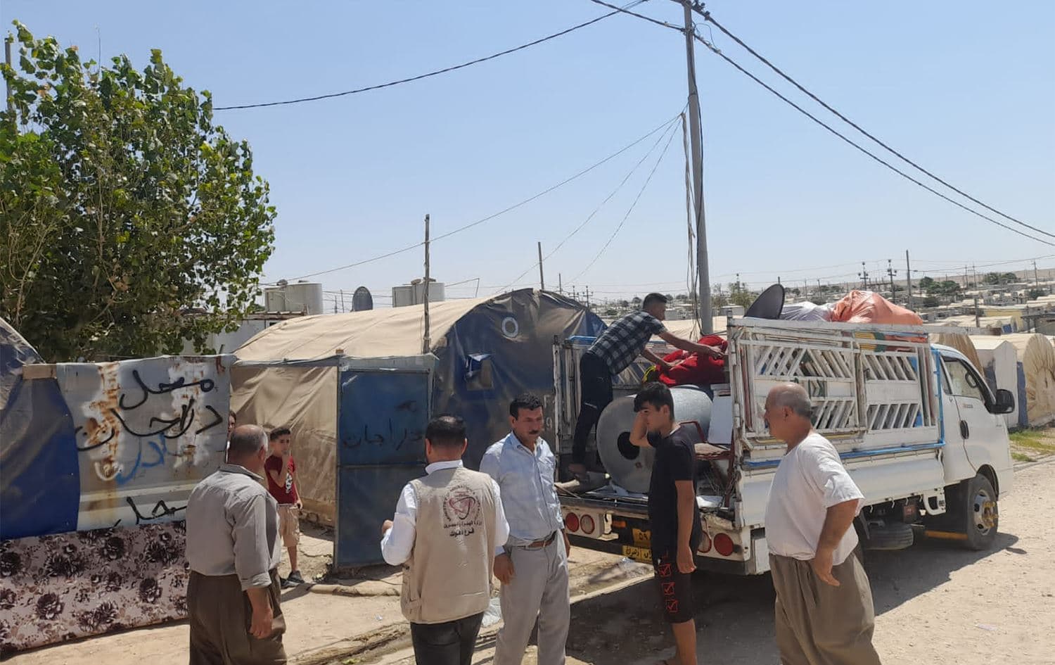 نازحون إزيديون عائدون الى مناطقهم بسنجار