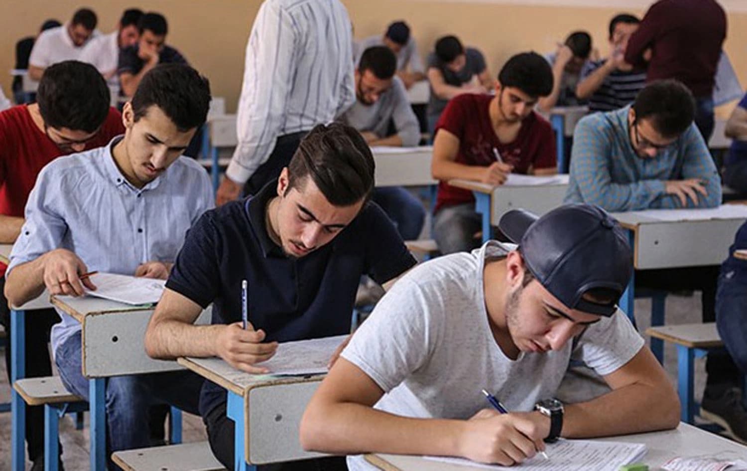 طلبة عراقيون
