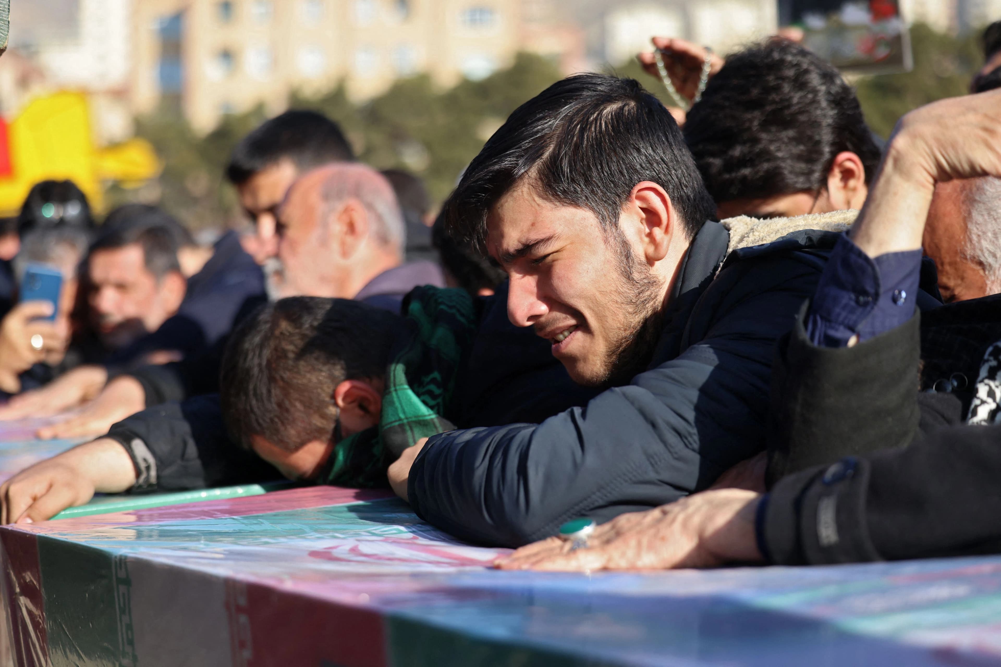 تشييع مستشارين في طهران قتلوا في سوريا مؤخراً