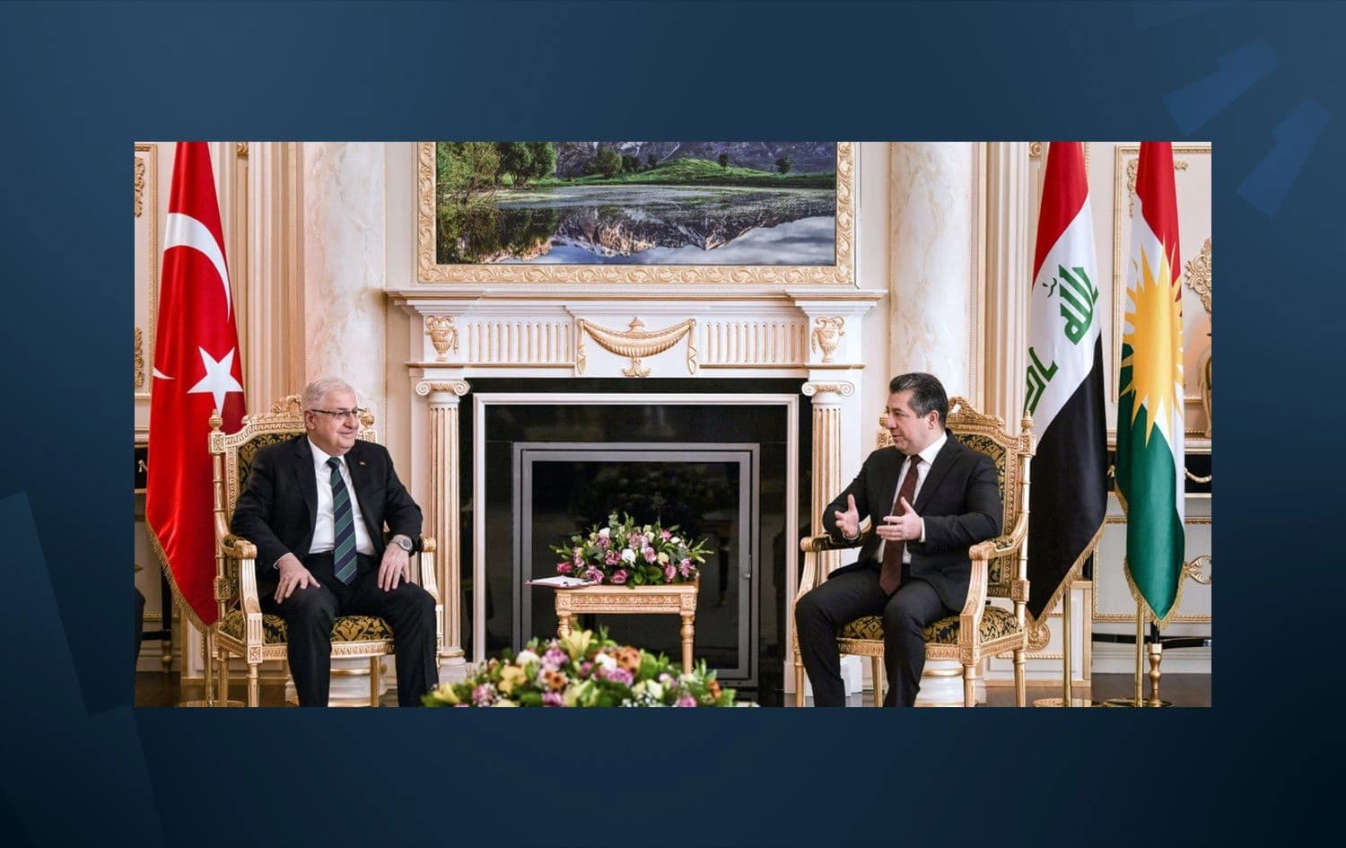 رئيس حكومة اقليم كوردستان مسرور بارزاني خلال استقباله وزير الدفاع التركي يشار غولر