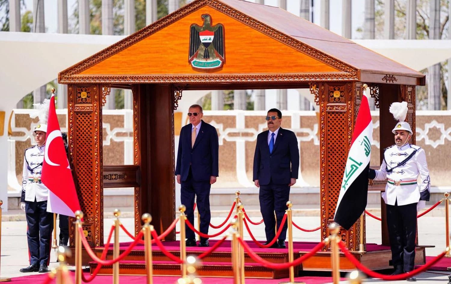 السوداني يستقبل أردوغان 