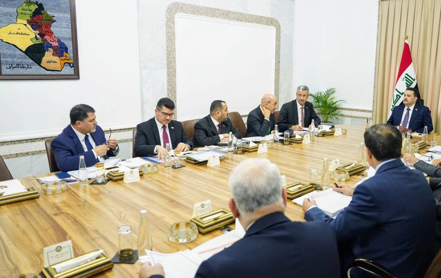 اجتماع اللجنة العليا للإعمار والاستثمار