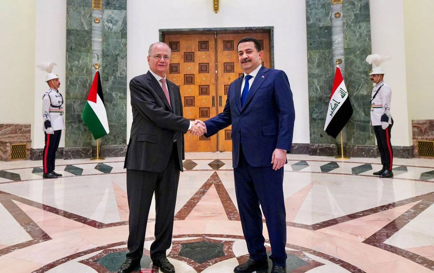 استقبال رئيس الوزراء العراقي لنظيره الفلسطيني في بغداد