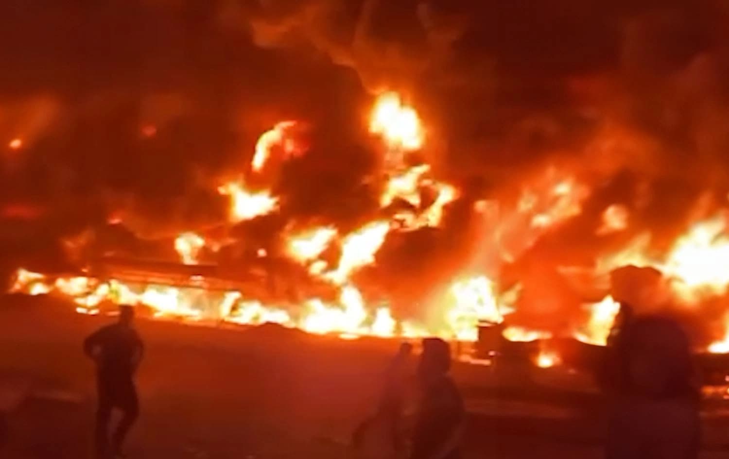 حريق كبير في أحد مصافي أربيل
