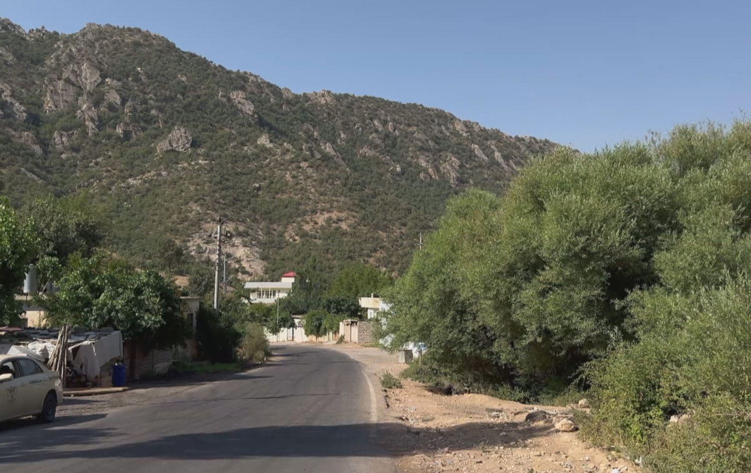 الحرب بين تركيا و PKK تؤدي لإخلاء ثلاث قرى أخرى بدهوك