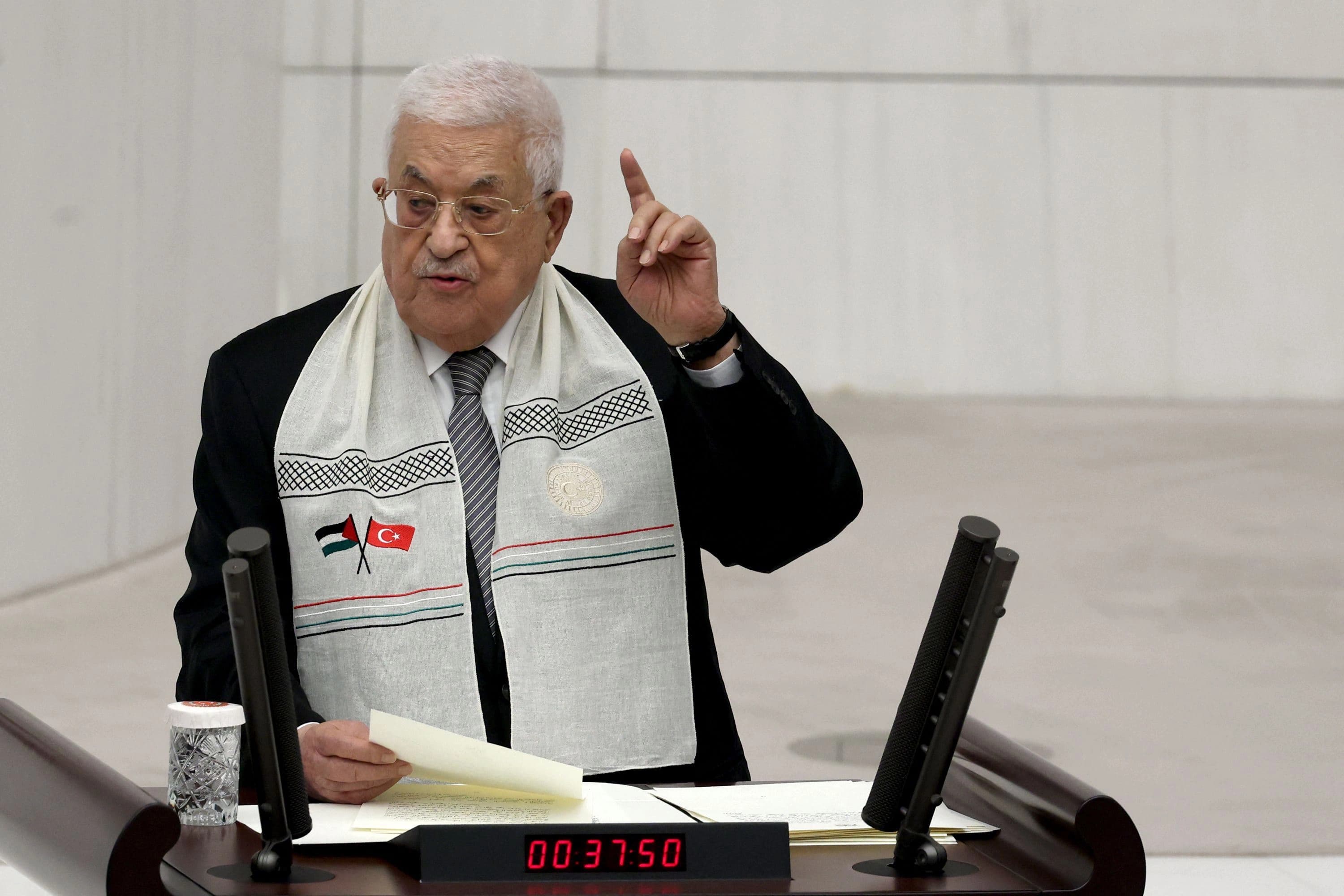 الرئيس الفلسطيني محمود عباس 