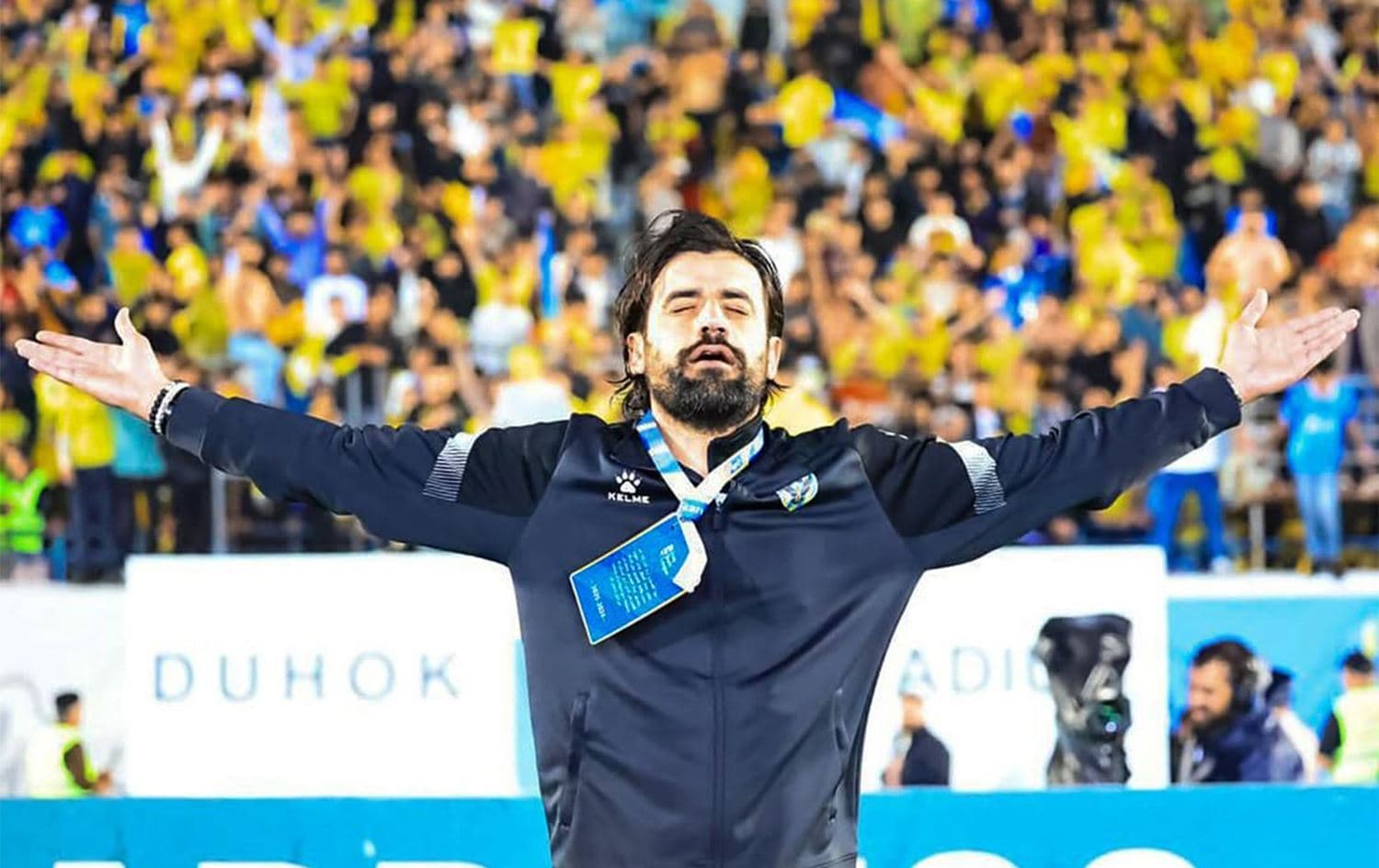  مدرب نادي دهوك مسعود ميرال