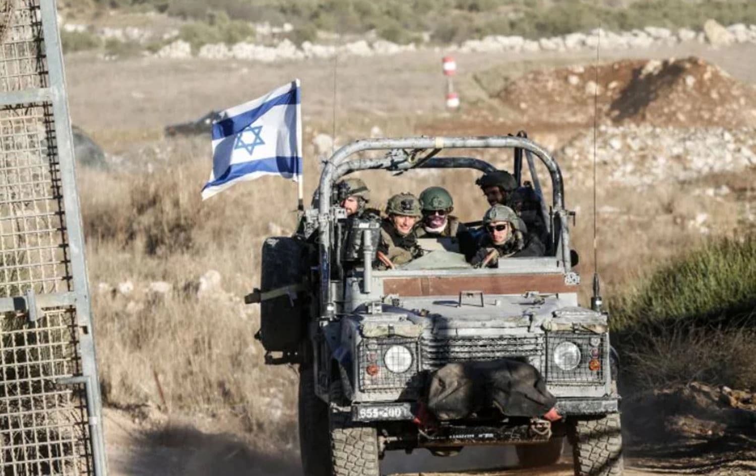 صورة أرشيفية لتوغل إسرائيلي في جنوب سوريا بعد الإطاحة بنظام الأسد-AA