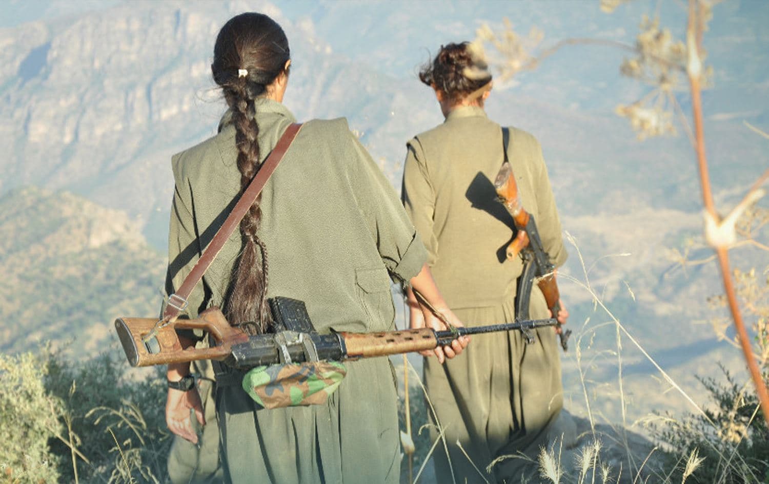 إلقاء سلاح مقاتلي PKK لن يبث بصورة مباشرة.. مطلب من؟