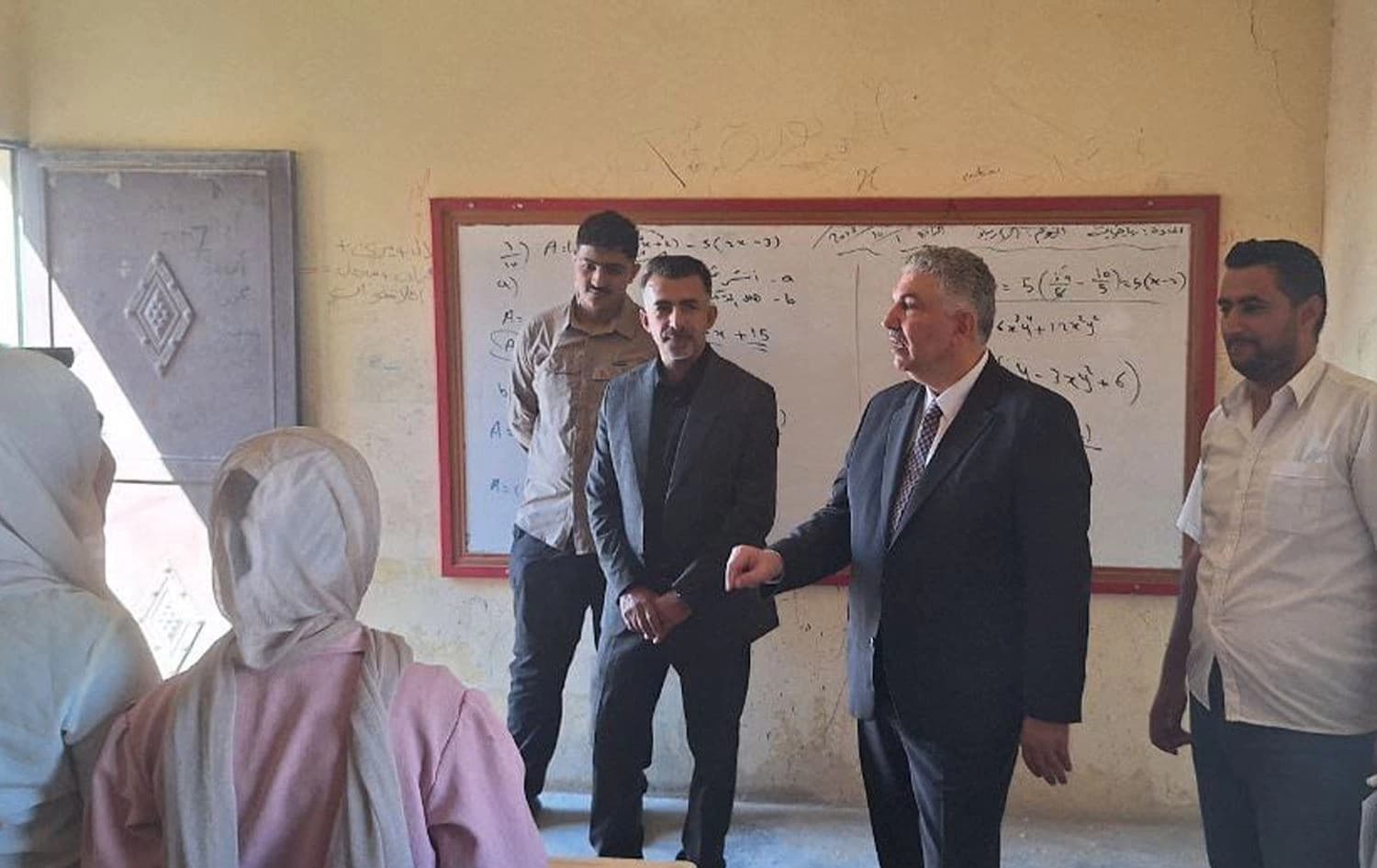 جانب من الزيارة