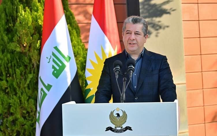 مسرور بارزاني متحدثاً بعد إدلائه بصوته