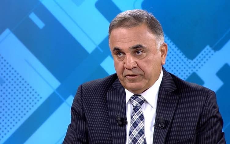 شوان محمد طه، وهو مسؤول الفرع 26 في الحزب الديمقراطي الكوردستاني وعضو سابق في البرلمان العراقي