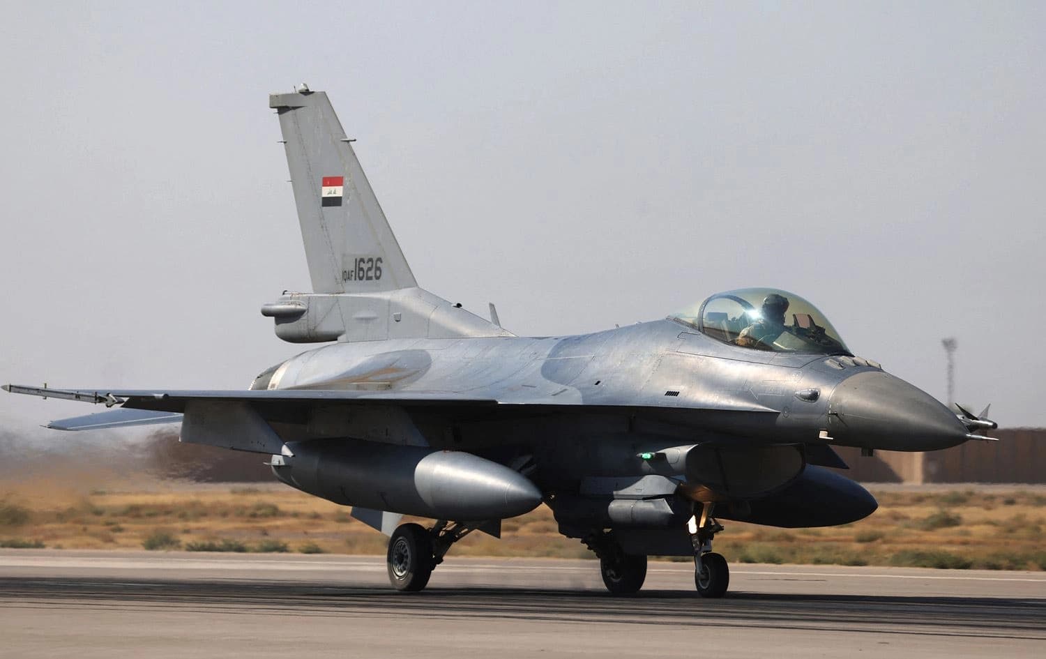 مقاتلة عراقية من طراز F-16