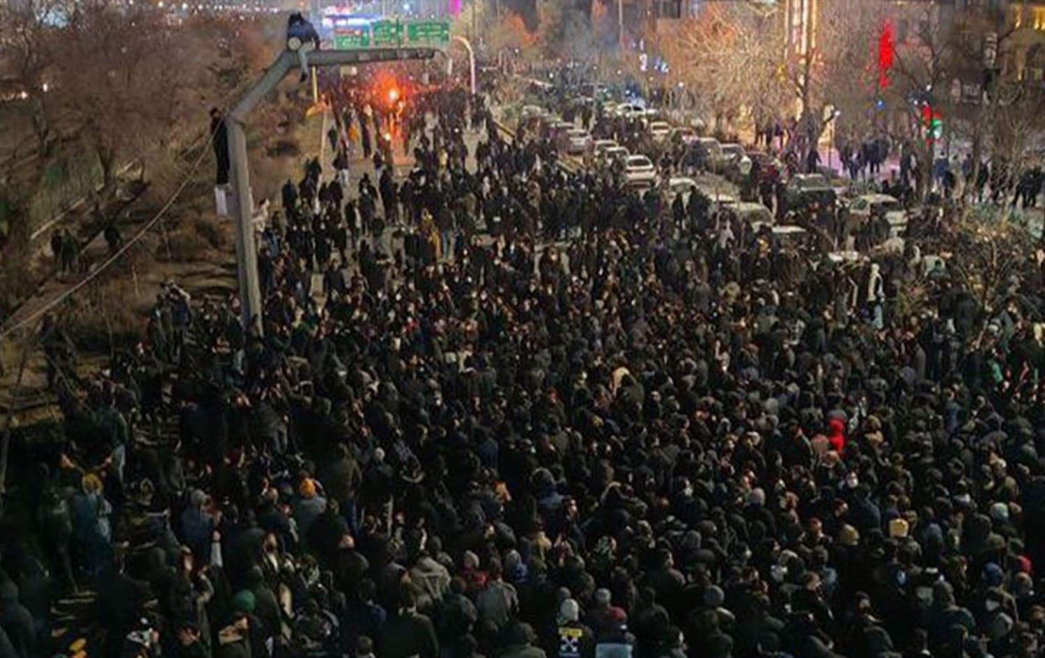 صورة متداولة لتظاهرات في مشهد - أرشيفية