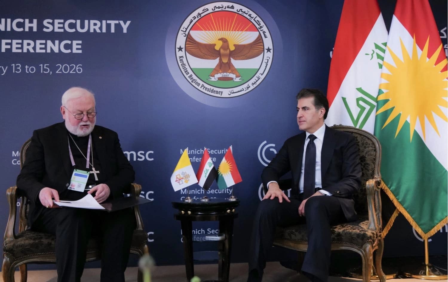 رئيس إقليم كوردستان نيجيرفان بارزاني ووزير خارجية الفاتيكان بول ريتشارد غالاغير