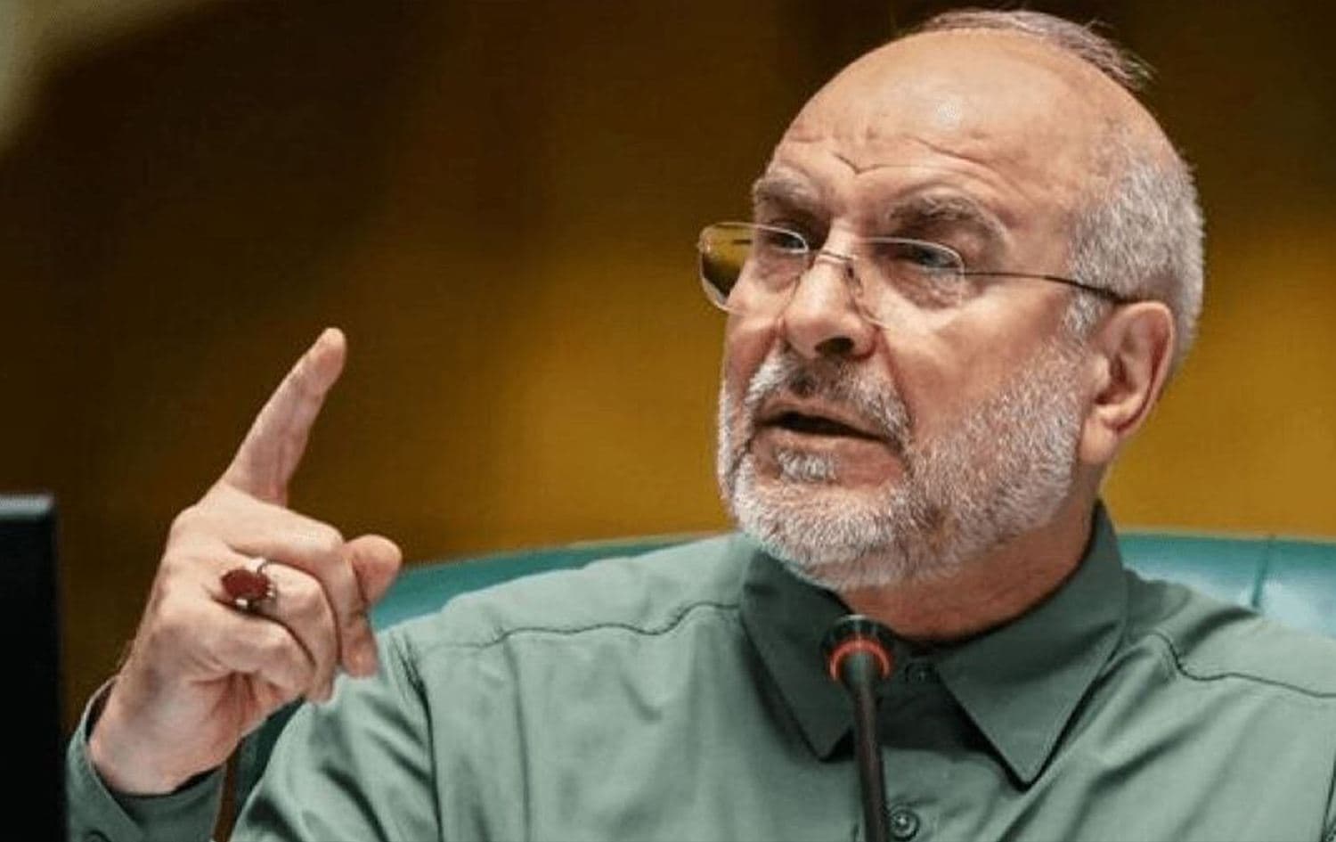 محمد باقر قاليباف رئيس البرلمان الإيراني