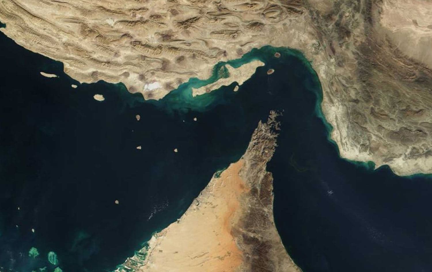 مضيق هرمز - صورة أقمار اصطناعية