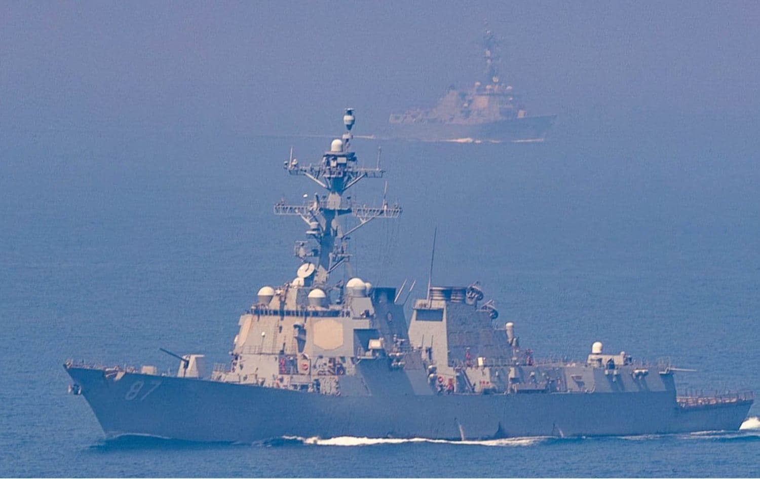 مدمرتان أميركيتان-Centcom