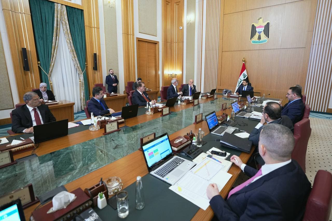 مجلس الوزراء العراقي يقر إجراءات لمعالجة التلوث وترشيد الإنفاق العام