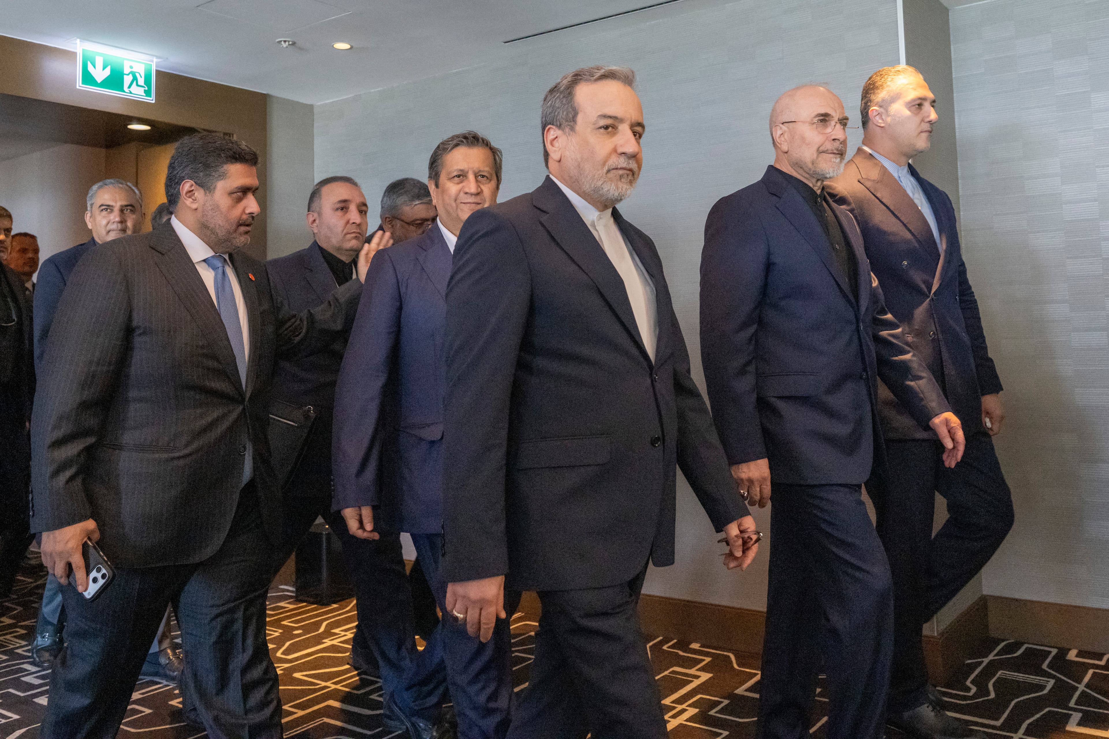 إيران تعلن إحراز "تقدم كبير" في مفاوضاتها مع أميركا