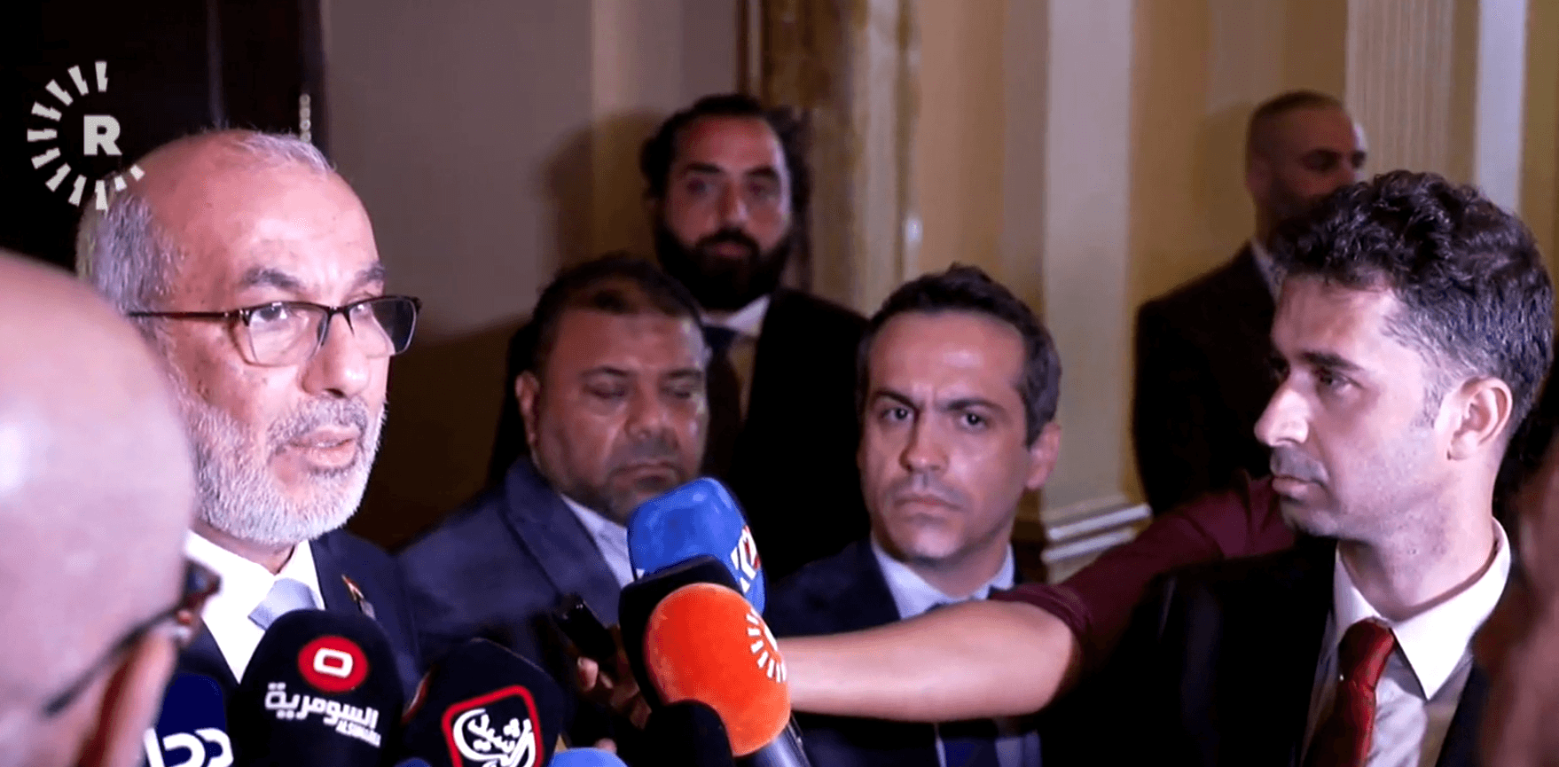 وزير النفط العراقي: نسعى لزيادة الطاقة الانتاجية للنفط والغاز