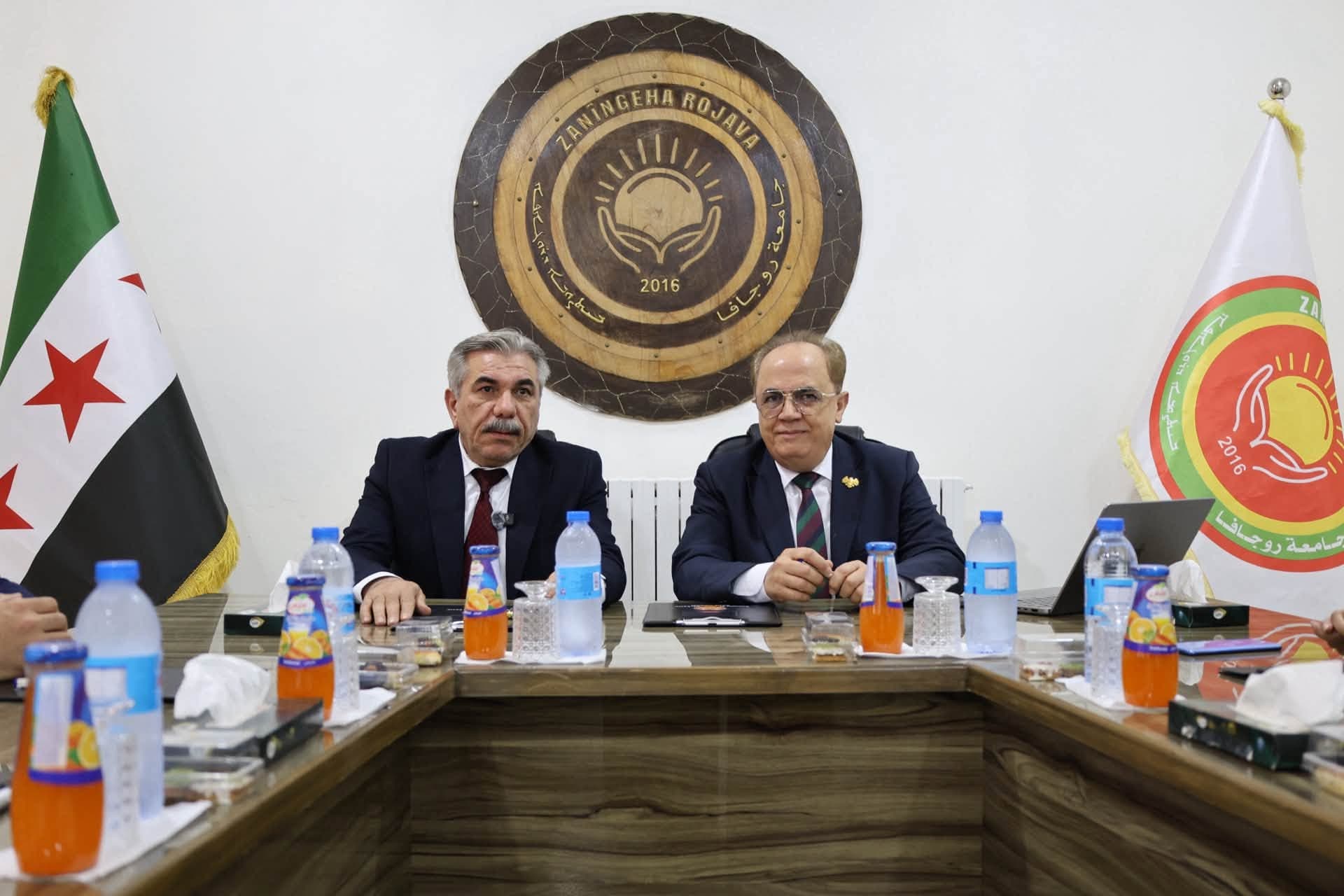 لأول مرة.. وزير التعليم العالي السوري يزور جامعة روجآفا ويعلن عن خطة لدمجها