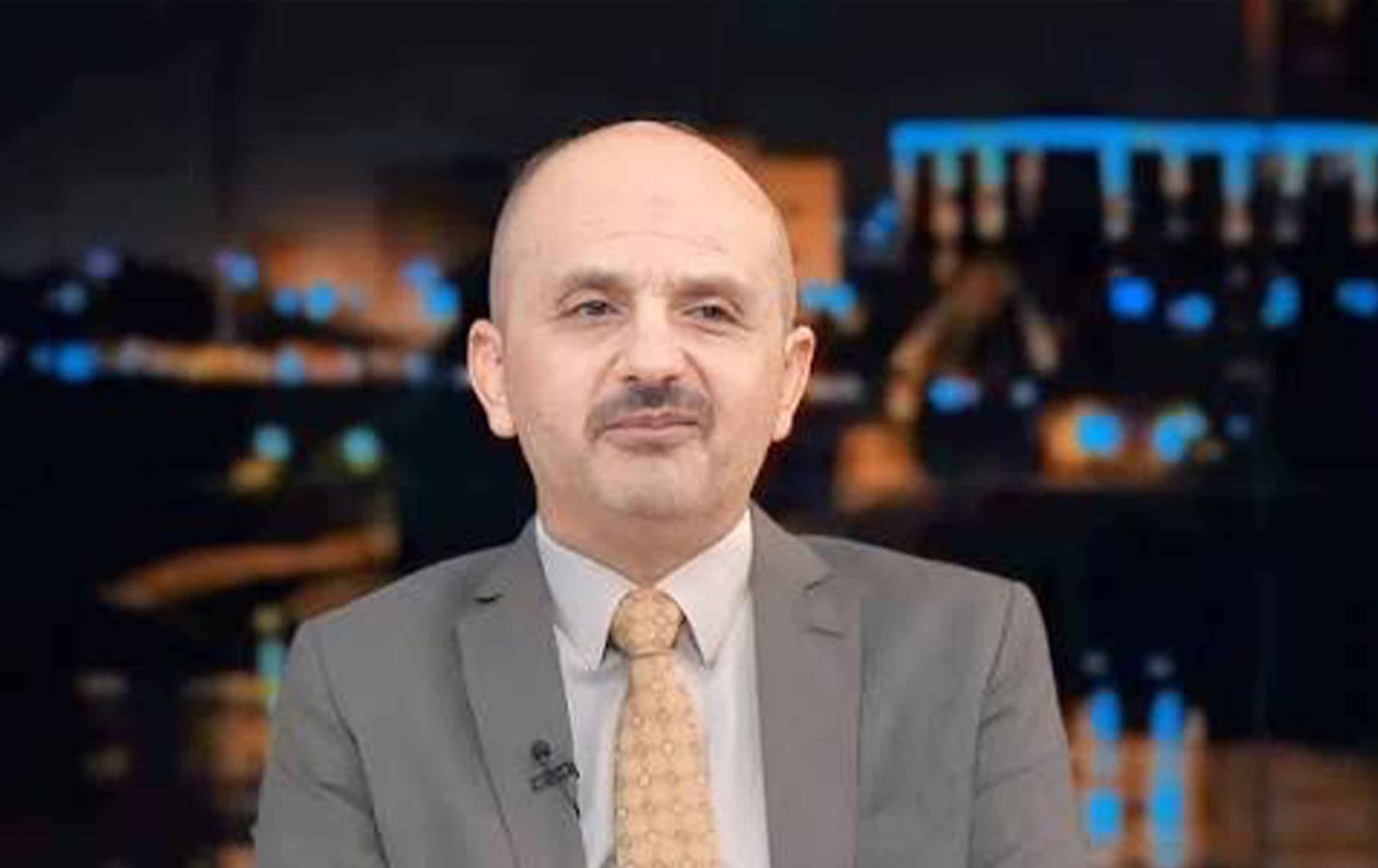 الشرع بعث برسائل مهمة لبغداد من خلال الاحتفاء بنيجيرفان بارزاني.. علاء مصطفى لرووداو: العراق يعيش عزلة إقليمية