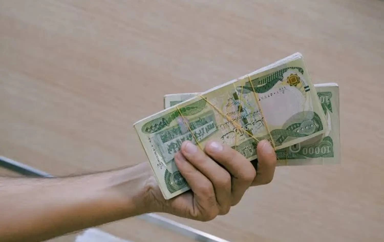 الحكومة العراقية توقف صرف رواتب حماية النواب السابقين