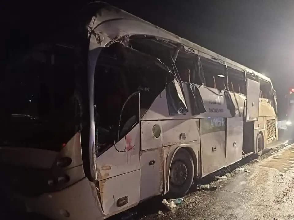 مقتل 16 شخصاً بينهم 10 أردنيين بانقلاب حافلة في جنوب سيناء