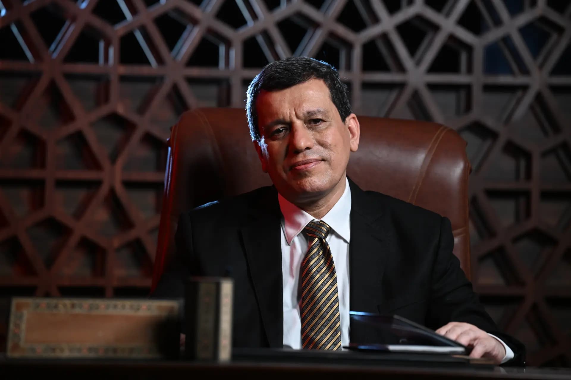 مظلوم عبدي: لم أباشر مهامي رسمياً بعد مستشاراً للرئاسة السورية