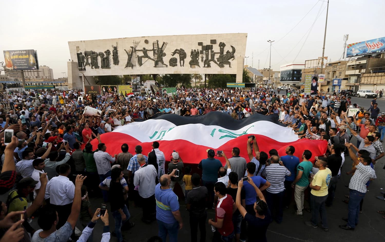 من يحكم العراق فعلاً.. منطق الدولة أم منطق النفوذ؟